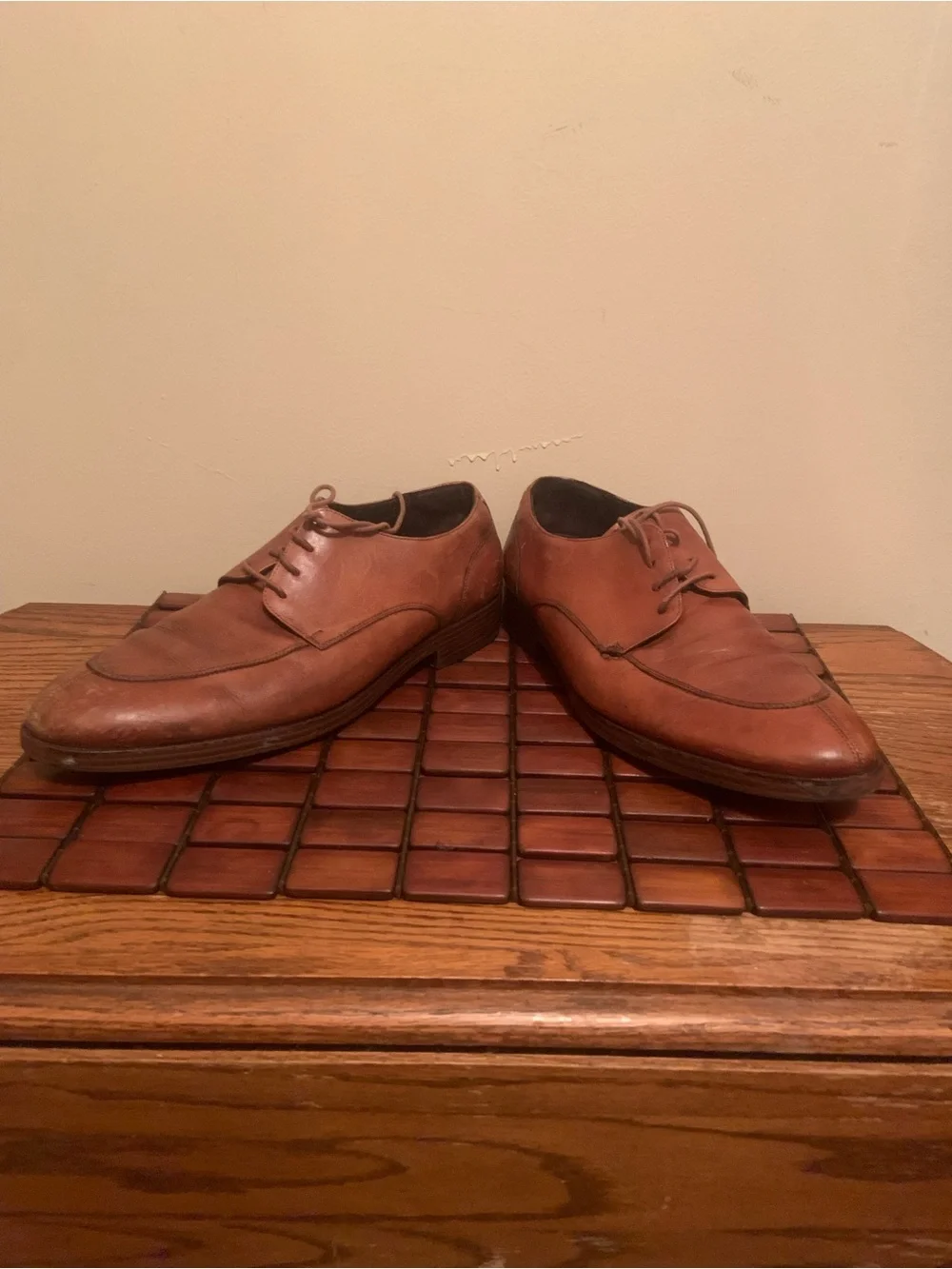 Cole Haan Men's Leather Derby in Tan Brown size 10